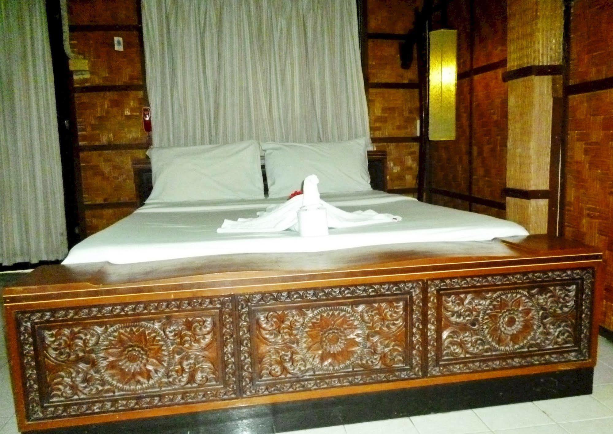 Soisabai Guest house *